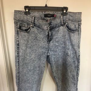 Stonewash Jeans
